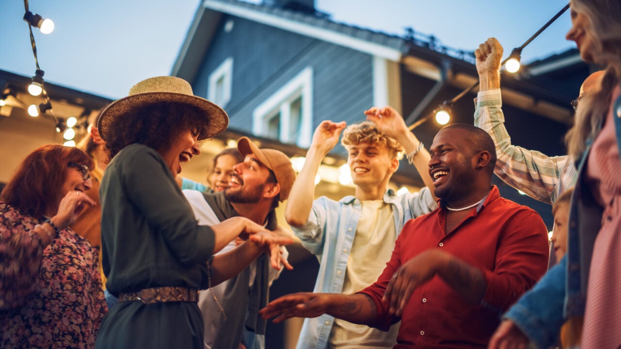 Managing your backyard risks: Hosting a party